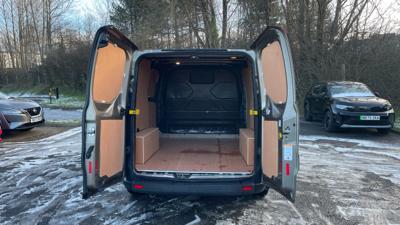 Ford Transit Custom 300 L1 Diesel Fwd 2.0 EcoBlue 105ps Low Roof Leader Van